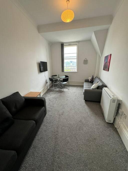 City Center Gem- Flat For 6 In Sheffield Gs404 מראה חיצוני תמונה